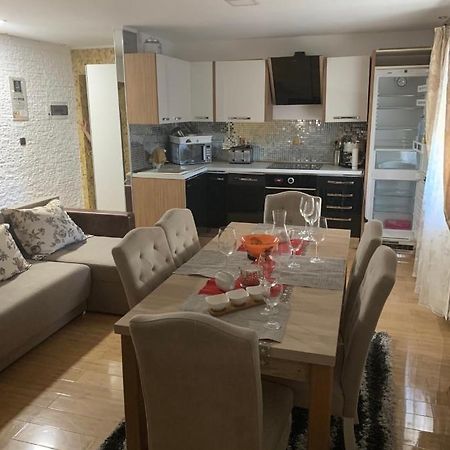 Bella Casa Apartments Făgăraş 外观 照片