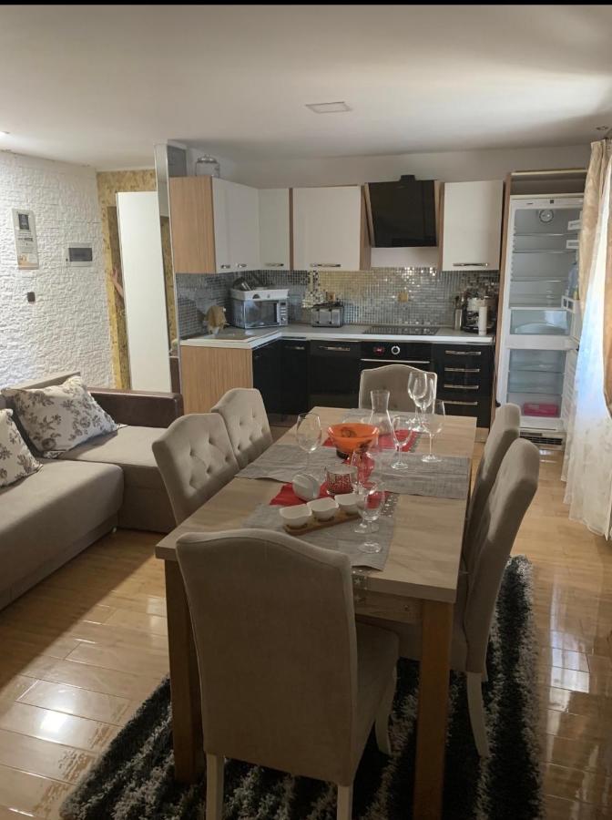 Bella Casa Apartments Făgăraş 外观 照片