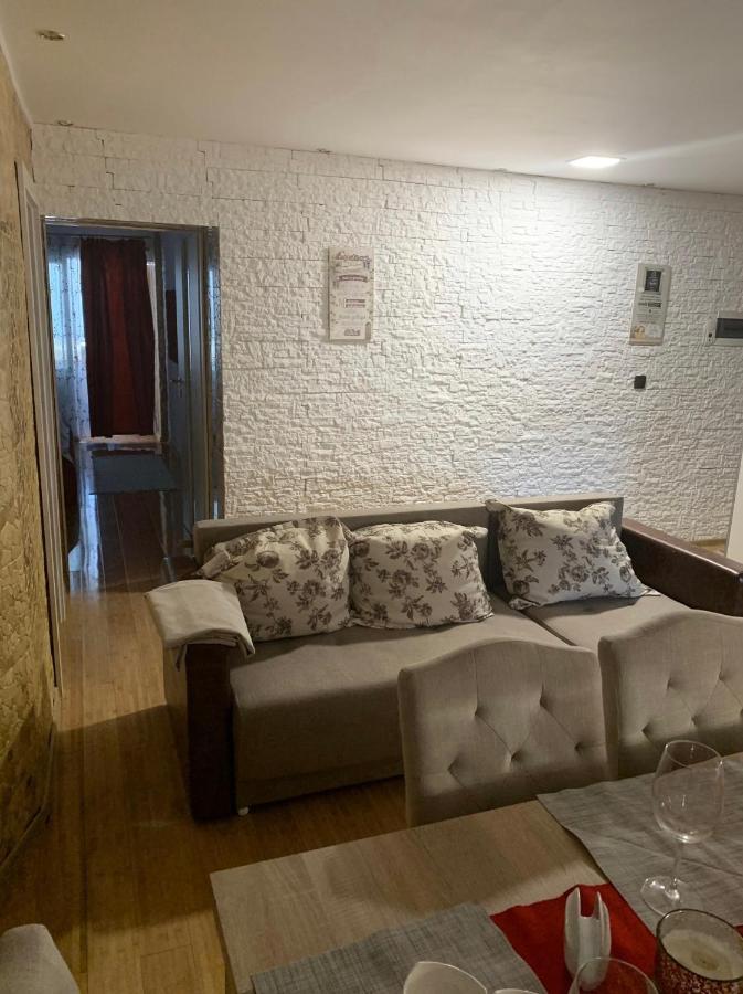 Bella Casa Apartments Făgăraş 外观 照片